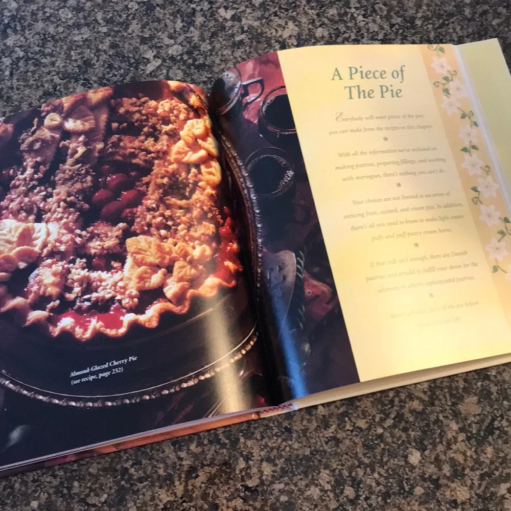 Better Homes and Gardens Complete Book of Baking